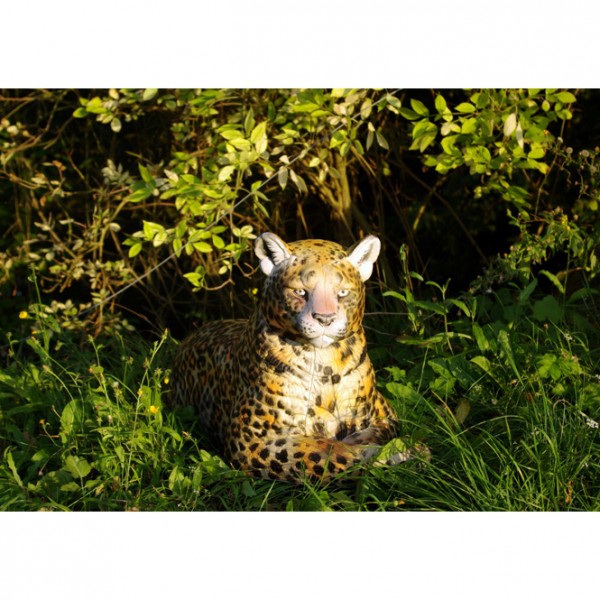 3D Tier Naturfoam liegender Leopard